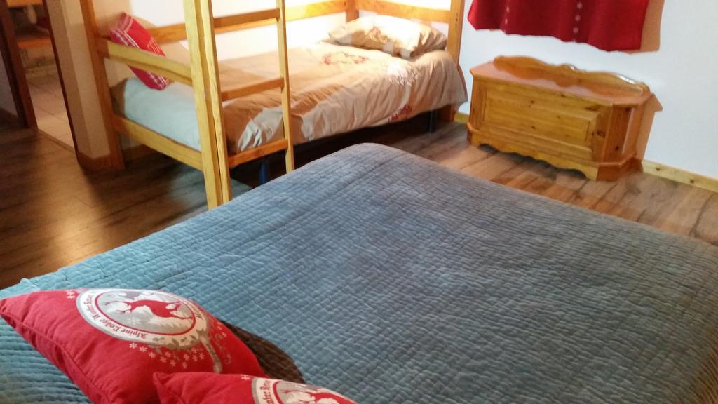 Un Brin Cosy Nevache Luaran gambar