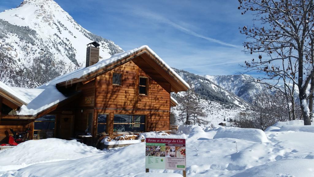 Un Brin Cosy Nevache Luaran gambar